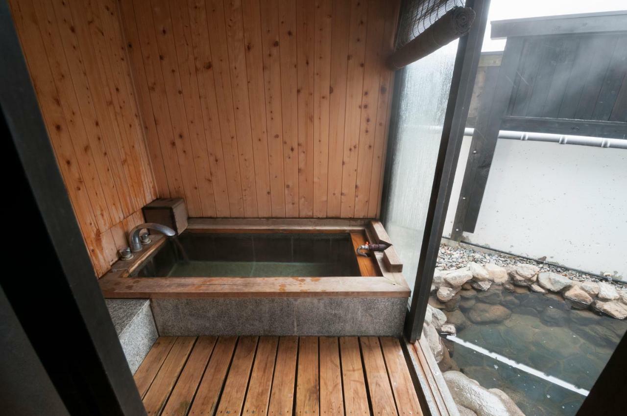 高山 冈田日式旅馆和乐亭酒店 外观 照片